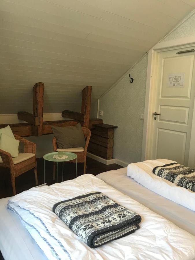 Hostel Karaby Gard, Country Living Kristinehamn Zewnętrze zdjęcie