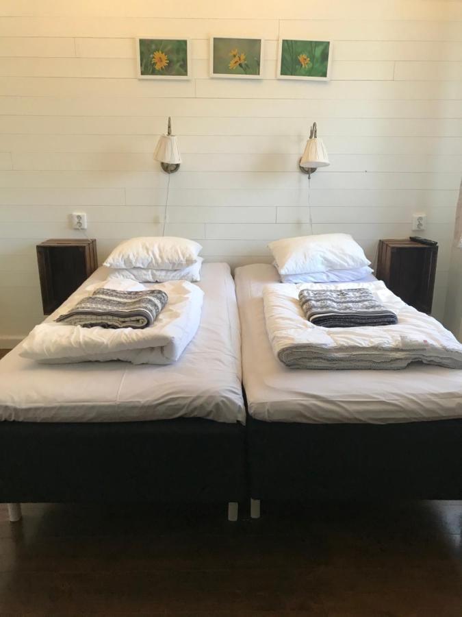 Hostel Karaby Gard, Country Living Kristinehamn Zewnętrze zdjęcie