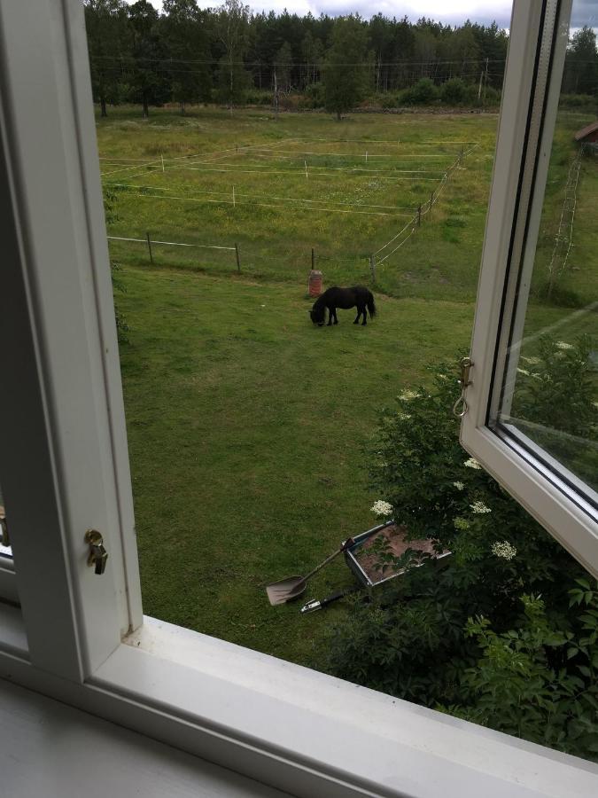 Hostel Karaby Gard, Country Living Kristinehamn Zewnętrze zdjęcie