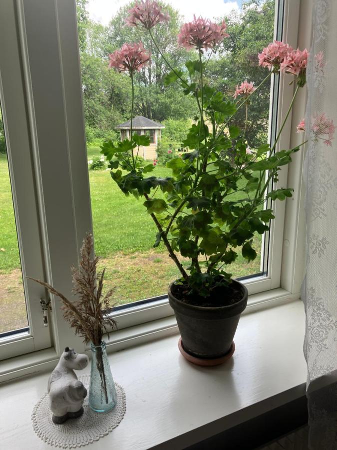 Hostel Karaby Gard, Country Living Kristinehamn Zewnętrze zdjęcie